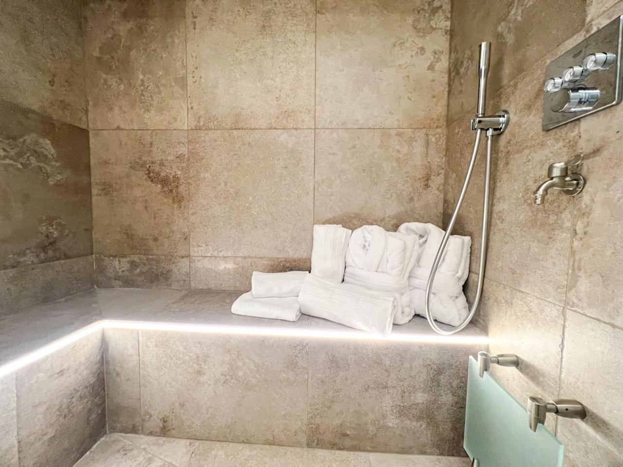 Le Switch Souplex Avec Hammam Privatif Leilighet Lille Eksteriør bilde
